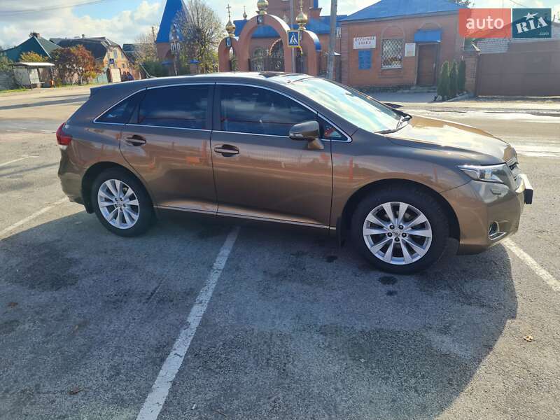 Внедорожник / Кроссовер Toyota Venza 2013 в Мерефа