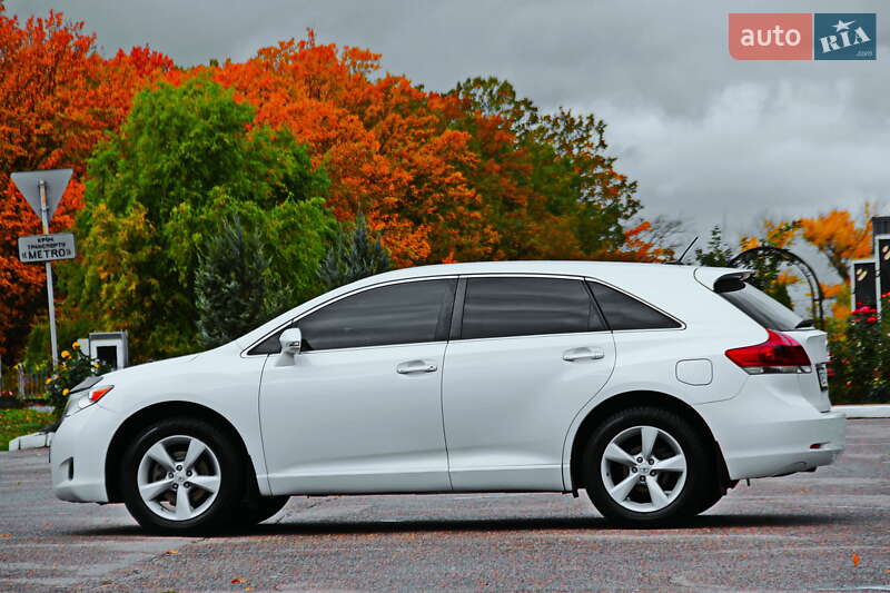 Позашляховик / Кросовер Toyota Venza 2013 в Дніпрі