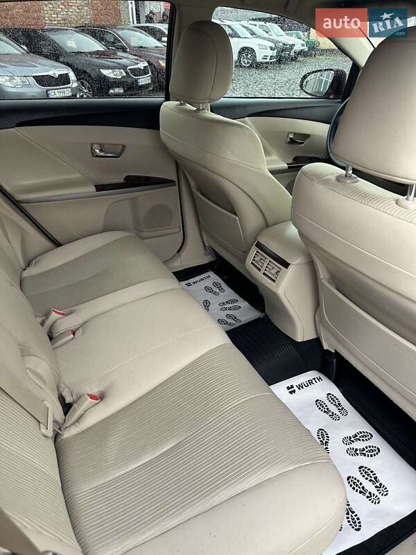 Внедорожник / Кроссовер Toyota Venza 2012 в Смеле фото 13 Внедорожник / Кроссовер Toyota Venza 2012 в Смеле
