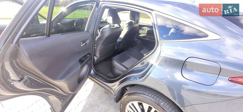 Позашляховик / Кросовер Toyota Venza 2020 в Ірпені