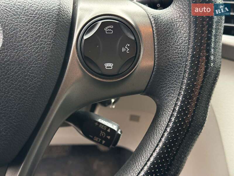 Внедорожник / Кроссовер Toyota Venza 2013 в Харькове