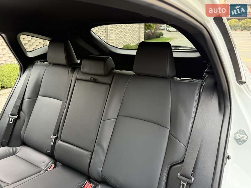 Внедорожник / Кроссовер Toyota Venza 2024 в Виннице фото 39 Внедорожник / Кроссовер Toyota Venza 2024 в Виннице