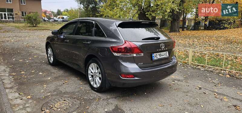 Внедорожник / Кроссовер Toyota Venza 2014 в Днепре
