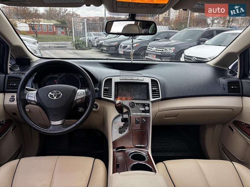 Внедорожник / Кроссовер Toyota Venza 2012 в Харькове