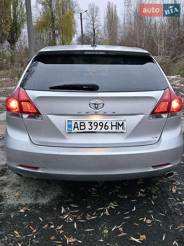 Внедорожник / Кроссовер Toyota Venza 2013 в Калиновке