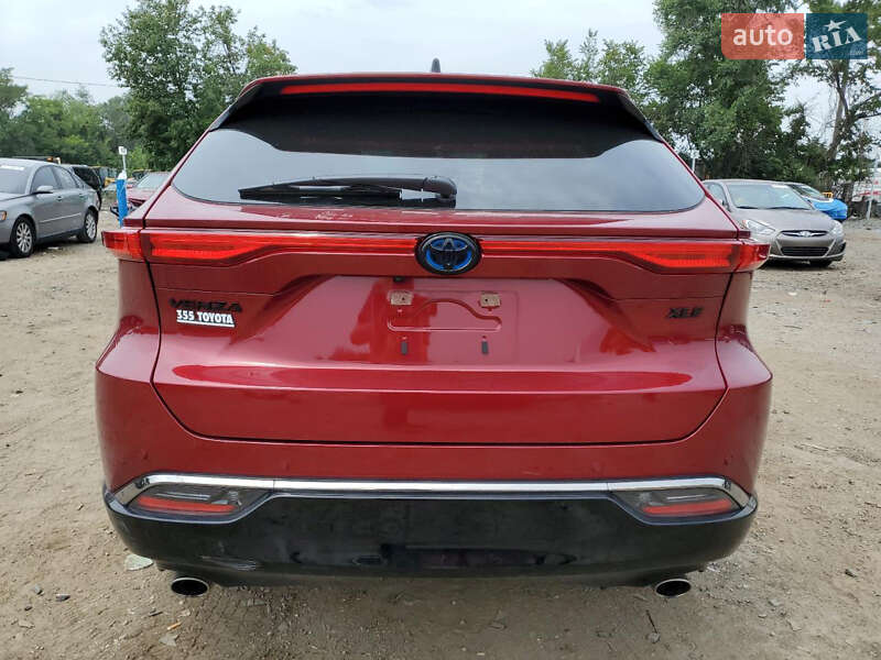 Внедорожник / Кроссовер Toyota Venza 2023 в Золочеве