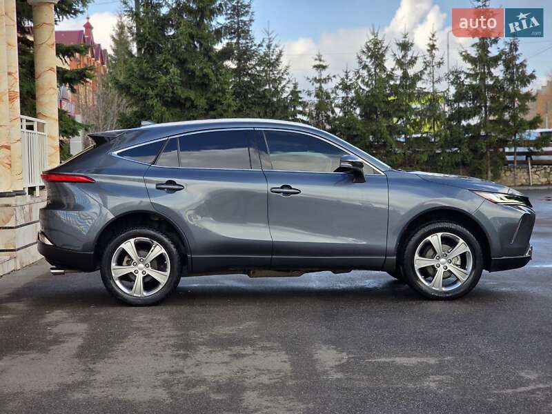 Позашляховик / Кросовер Toyota Venza 2020 в Тернополі