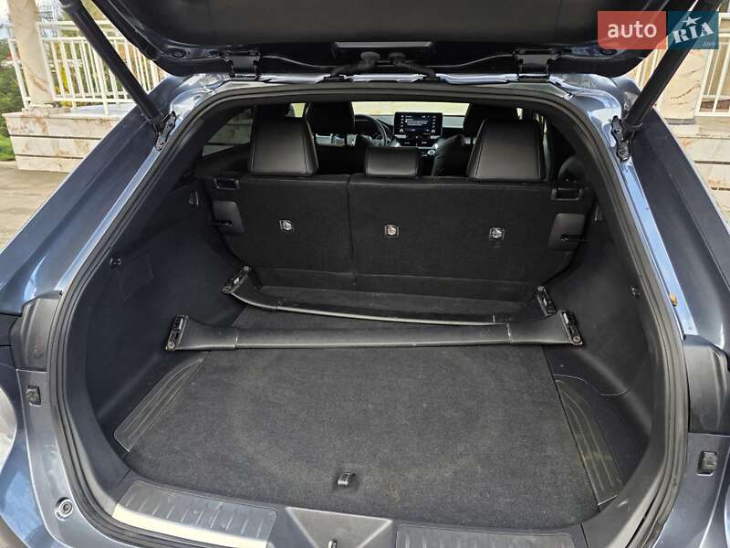 Позашляховик / Кросовер Toyota Venza 2020 в Тернополі