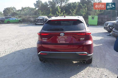 Позашляховик / Кросовер Toyota Venza 2021 в Києві