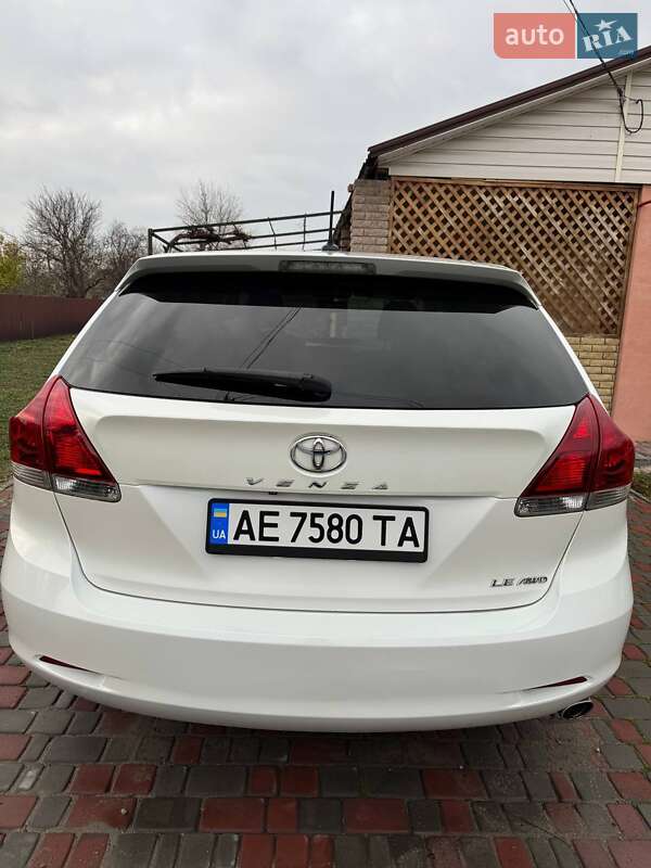Внедорожник / Кроссовер Toyota Venza 2014 в Петриковке