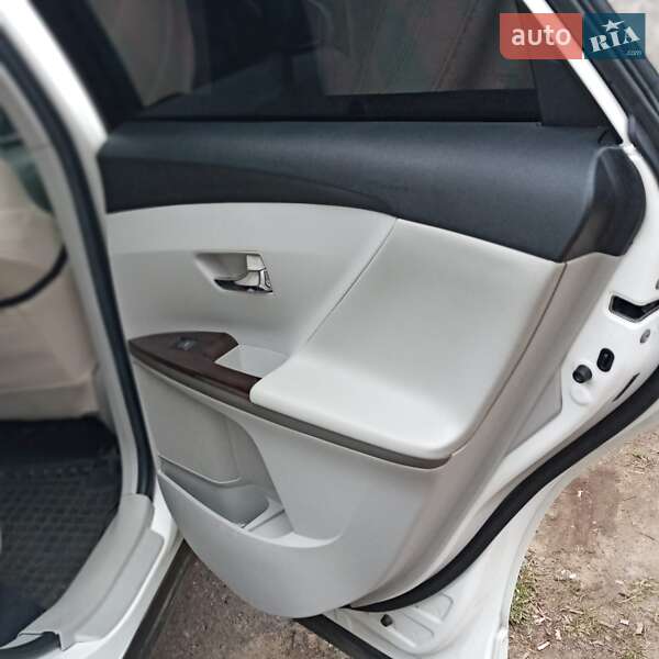 Внедорожник / Кроссовер Toyota Venza 2012 в Николаеве фото 5 Внедорожник / Кроссовер Toyota Venza 2012 в Николаеве