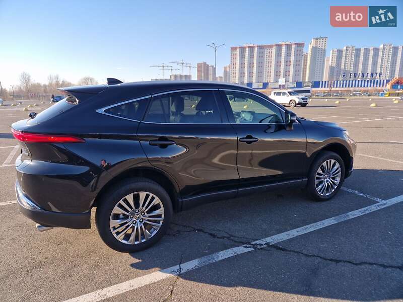 Внедорожник / Кроссовер Toyota Venza 2022 в Киеве