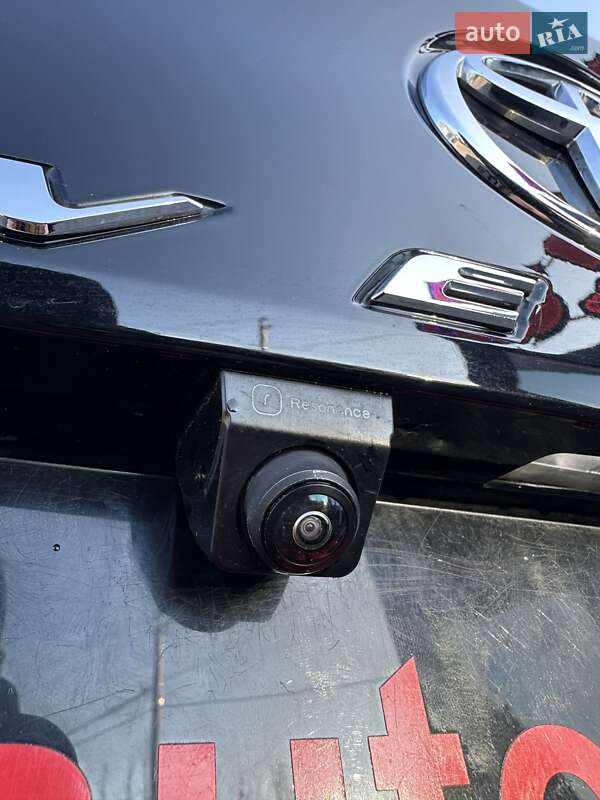 Внедорожник / Кроссовер Toyota Venza 2011 в Белогородке