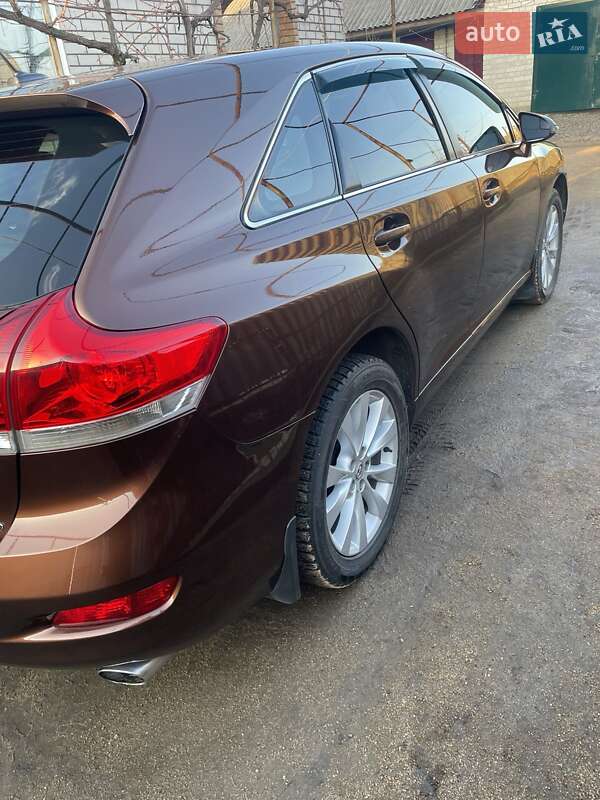 Внедорожник / Кроссовер Toyota Venza 2013 в Бобринце