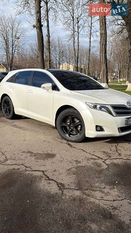 Внедорожник / Кроссовер Toyota Venza 2013 в Подольске