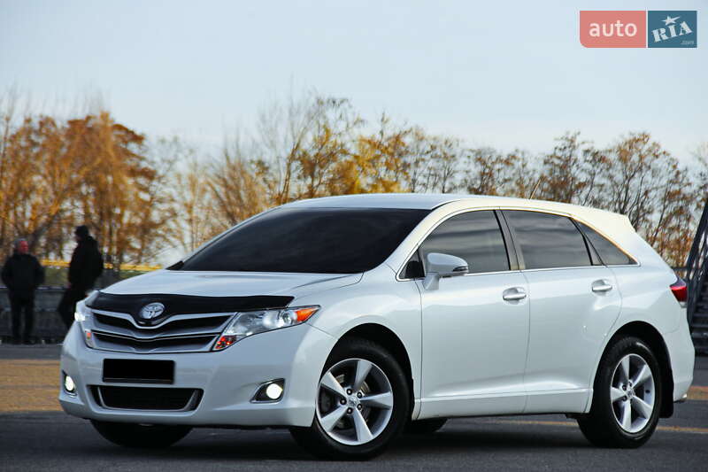 Внедорожник / Кроссовер Toyota Venza 2013 в Днепре