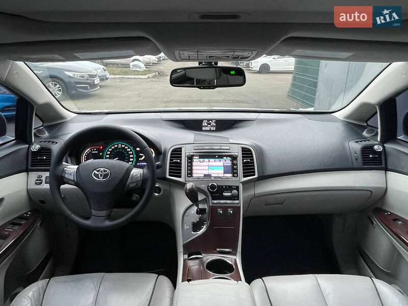 Внедорожник / Кроссовер Toyota Venza 2011 в Киеве
