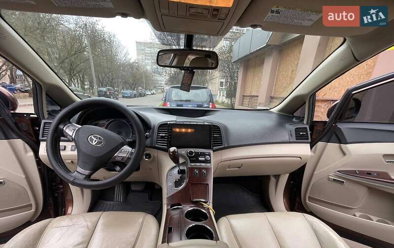 Внедорожник / Кроссовер Toyota Venza 2011 в Николаеве