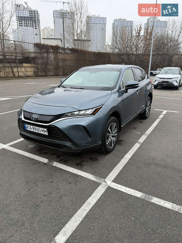 Позашляховик / Кросовер Toyota Venza 2021 в Києві