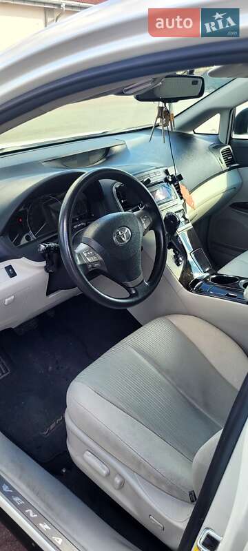 Позашляховик / Кросовер Toyota Venza 2012 в Оріхові фото 10 Позашляховик / Кросовер Toyota Venza 2012 в Оріхові