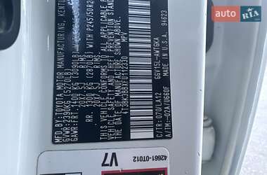 Внедорожник / Кроссовер Toyota Venza 2014 в Малой Виске