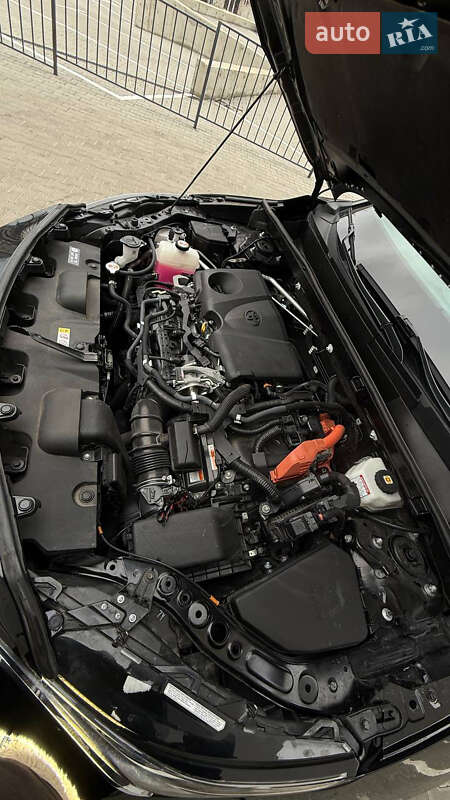 Внедорожник / Кроссовер Toyota Venza 2020 в Фастове