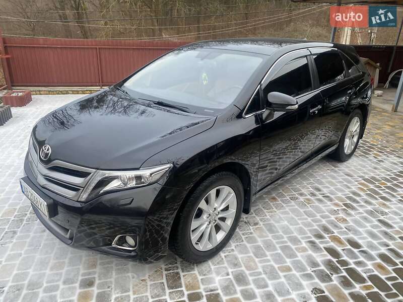 Позашляховик / Кросовер Toyota Venza 2013 в Вінниці