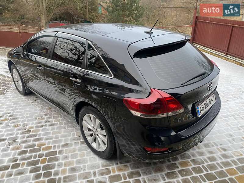 Позашляховик / Кросовер Toyota Venza 2013 в Вінниці