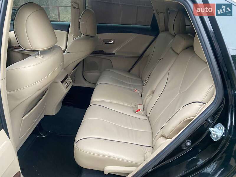 Позашляховик / Кросовер Toyota Venza 2013 в Вінниці