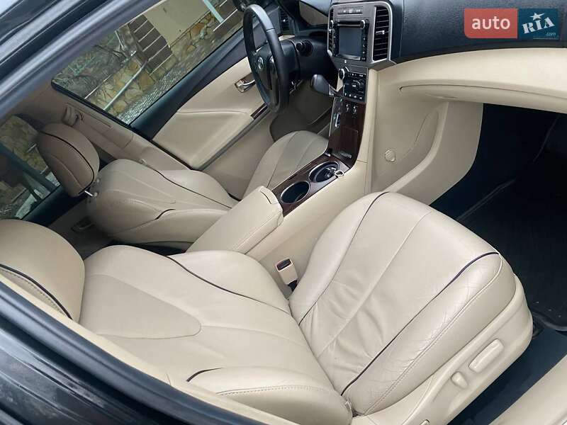 Позашляховик / Кросовер Toyota Venza 2013 в Вінниці