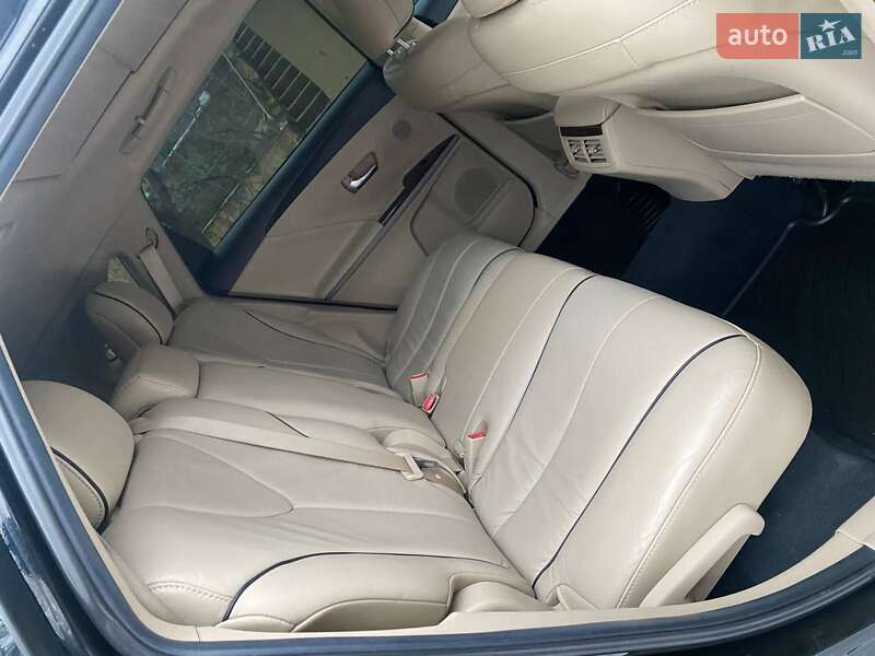 Позашляховик / Кросовер Toyota Venza 2013 в Вінниці