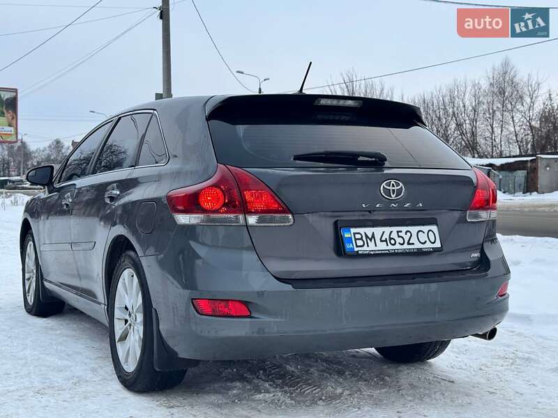 Внедорожник / Кроссовер Toyota Venza 2013 в Сумах