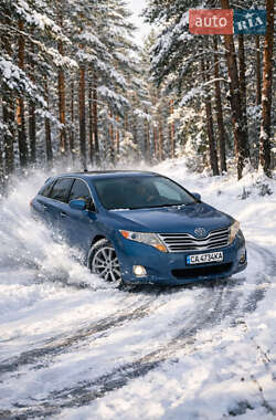 Внедорожник / Кроссовер Toyota Venza 2011 в Черкассах
