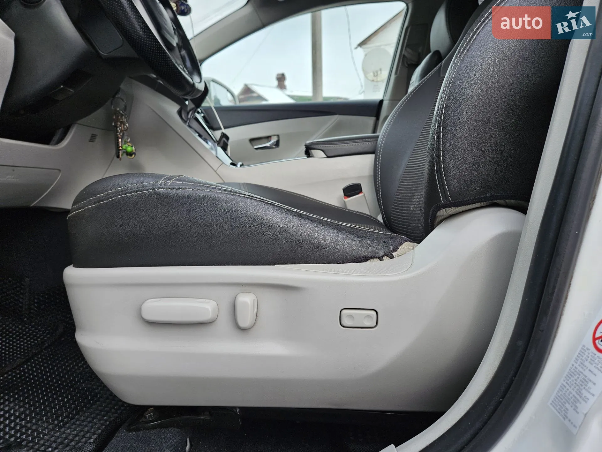 2012 Toyota Venza - мініатюра 18