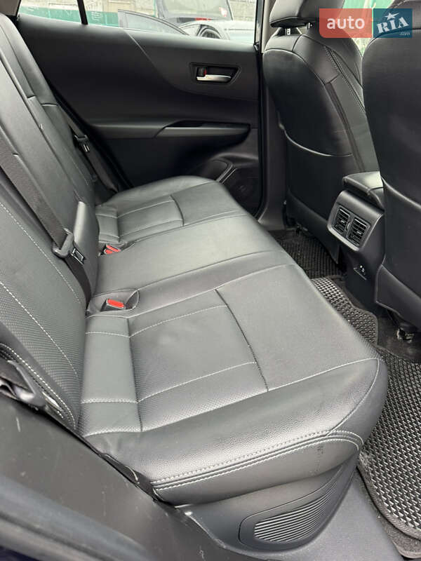 Внедорожник / Кроссовер Toyota Venza 2020 в Каневе