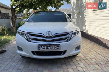 Позашляховик / Кросовер Toyota Venza 2013 в Хмельницькому