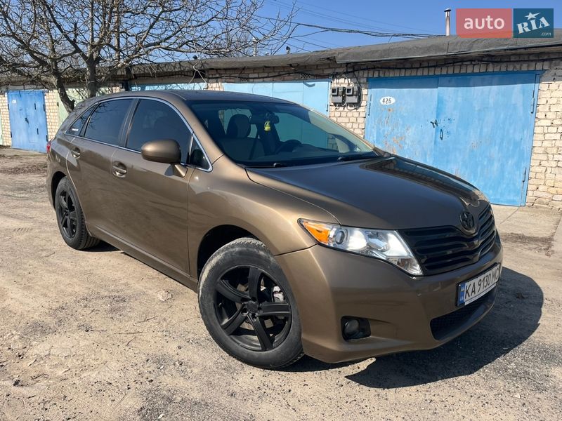 Внедорожник / Кроссовер Toyota Venza 2011 в Ладыжине