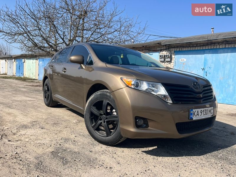 Внедорожник / Кроссовер Toyota Venza 2011 в Ладыжине