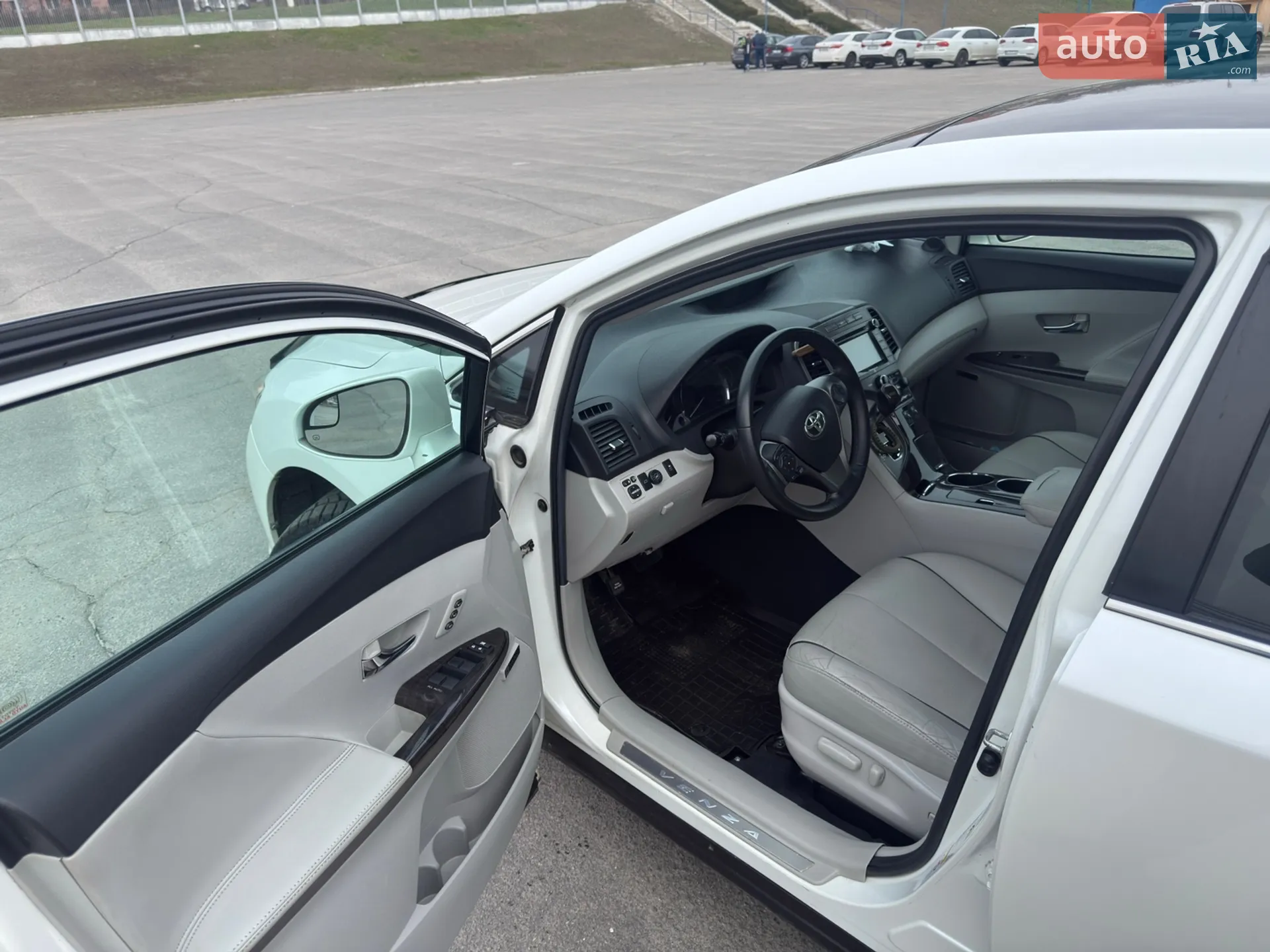2015 Toyota Venza - мініатюра 8