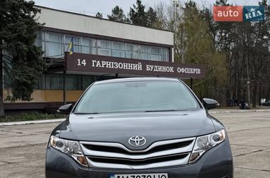 Позашляховик / Кросовер Toyota Venza 2012 в Радомишлі