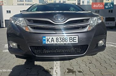 Позашляховик / Кросовер Toyota Venza 2012 в Хмельницькому