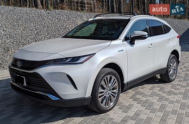 Позашляховик / Кросовер Toyota Venza 2021 в Львові
