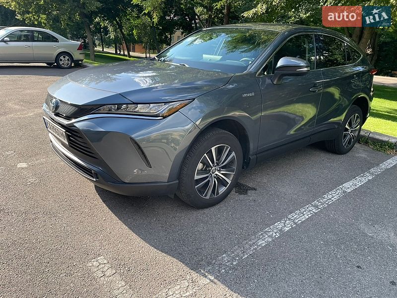 Внедорожник / Кроссовер Toyota Venza 2021 в Киеве