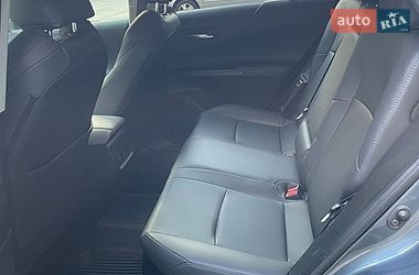 Внедорожник / Кроссовер Toyota Venza 2021 в Киеве