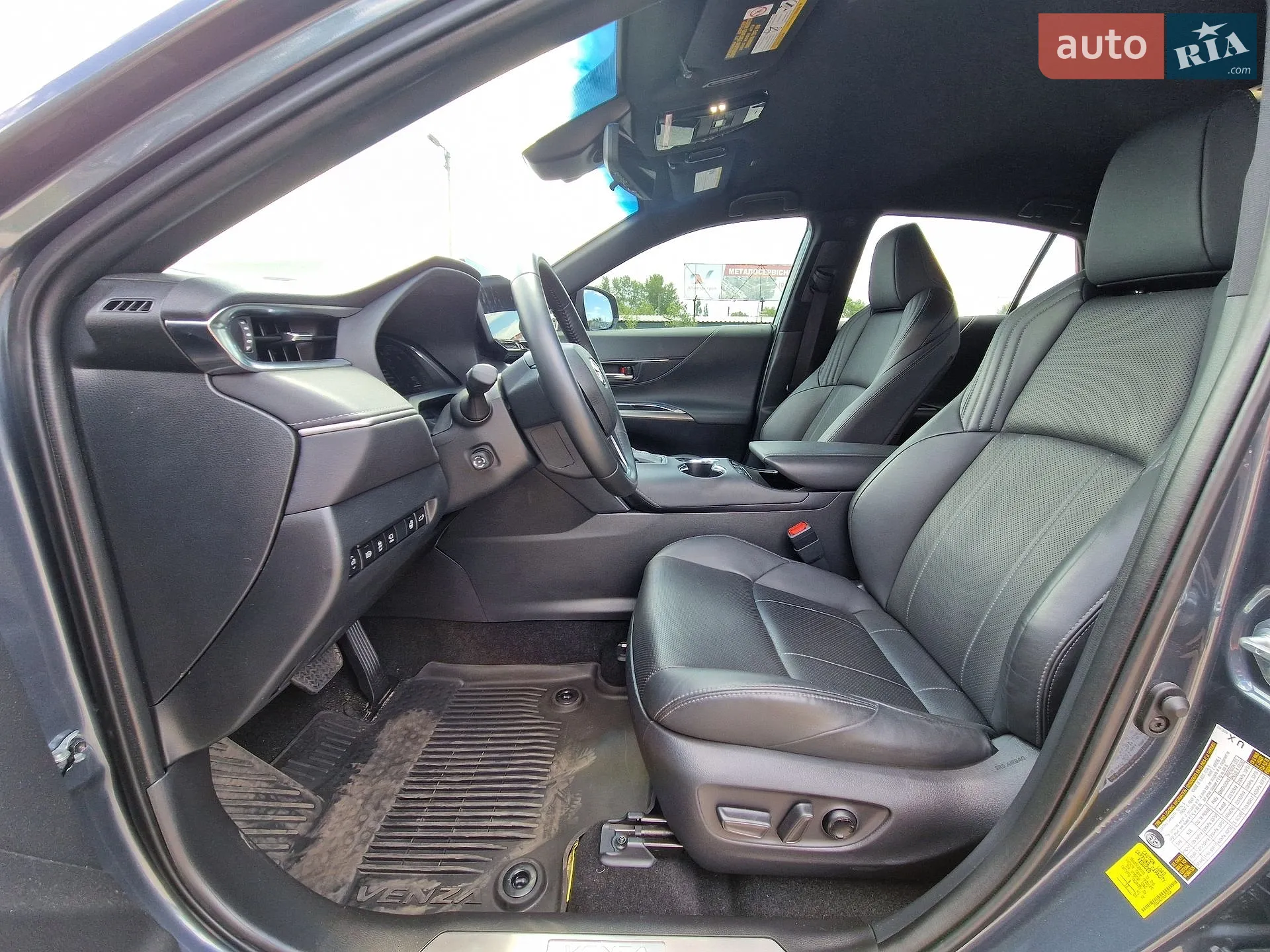 2024 Toyota Venza - мініатюра 16