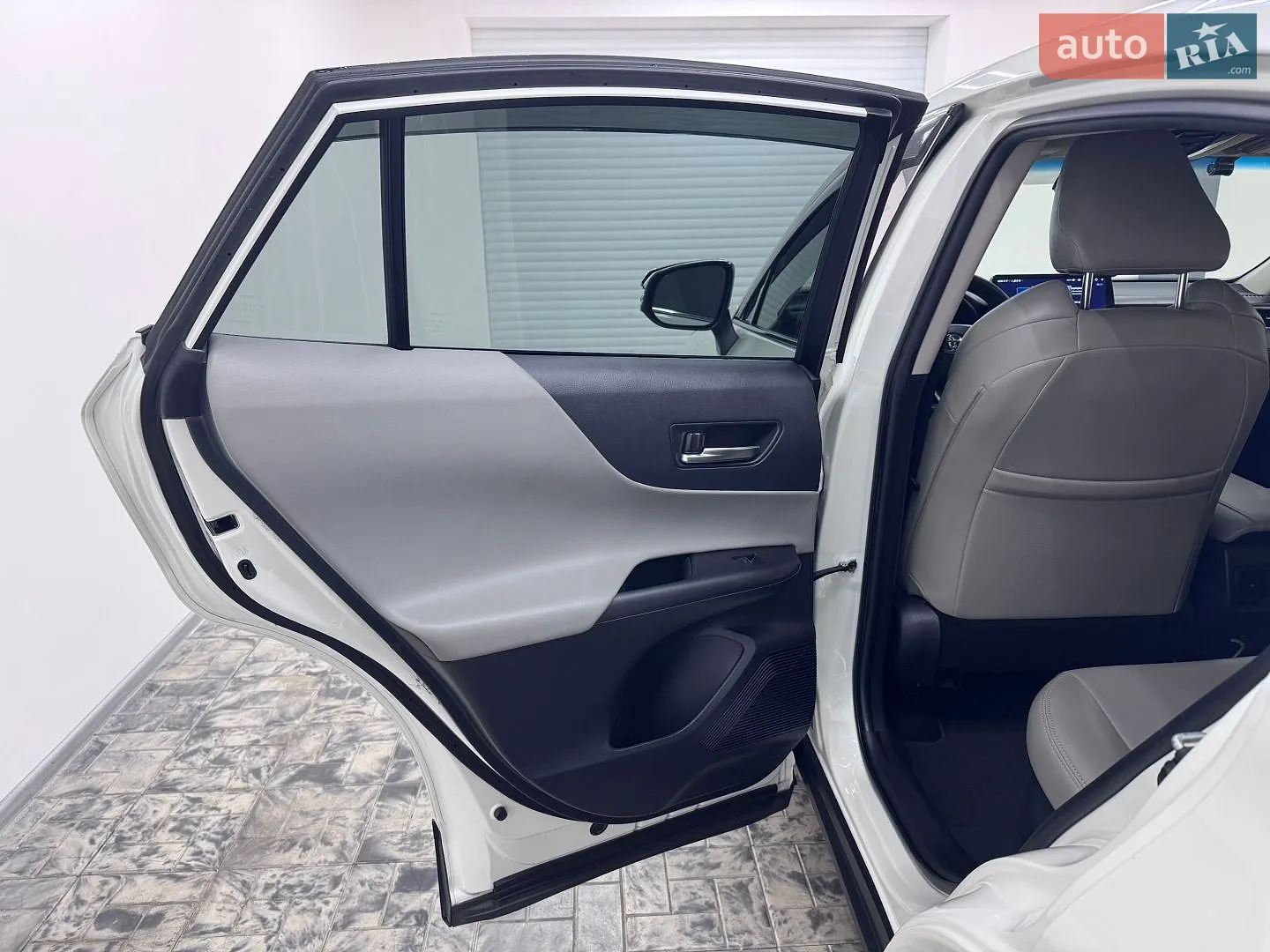 2020 Toyota Venza - мініатюра 16