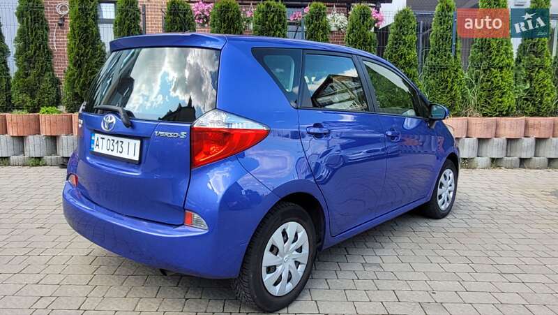 Мікровен Toyota Verso-S 2013 в Львові