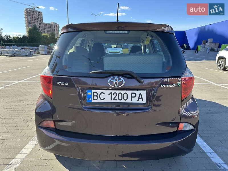 Микровэн Toyota Verso-S 2011 в Броварах фото 5 Микровэн Toyota Verso-S 2011 в Броварах