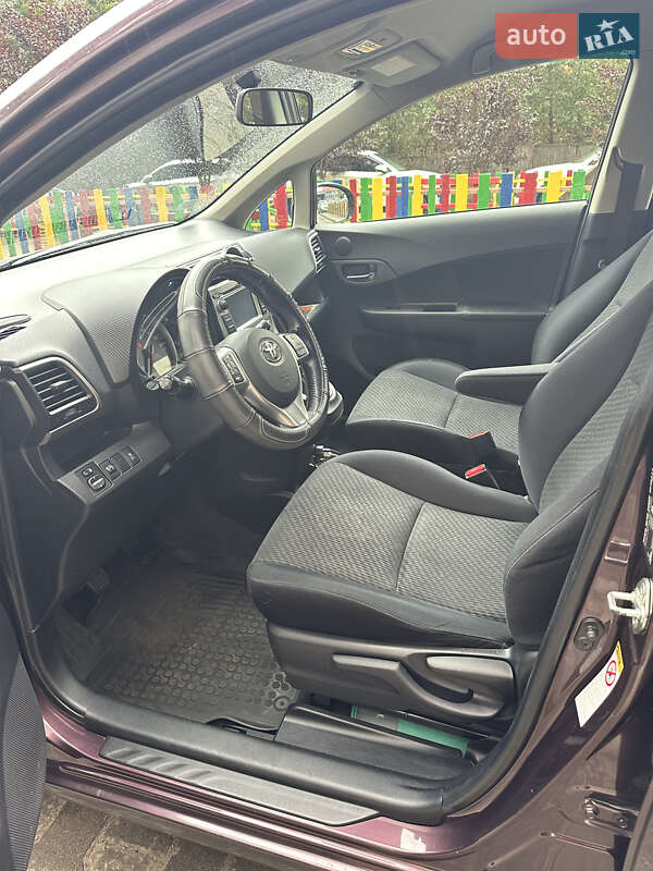 Микровэн Toyota Verso-S 2011 в Броварах фото 12 Микровэн Toyota Verso-S 2011 в Броварах