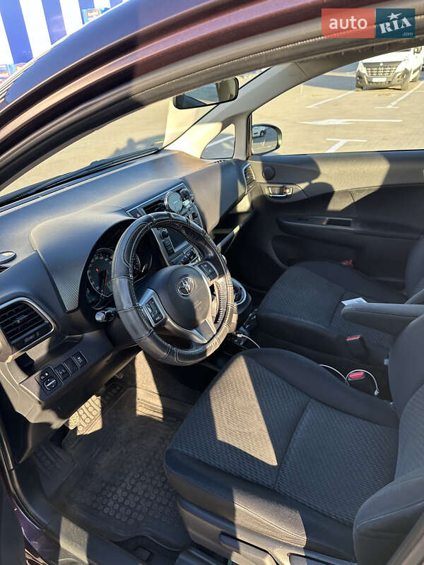 Микровэн Toyota Verso-S 2011 в Броварах фото 13 Микровэн Toyota Verso-S 2011 в Броварах